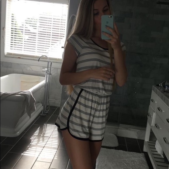 American eagle romper - Picture 3 of 3